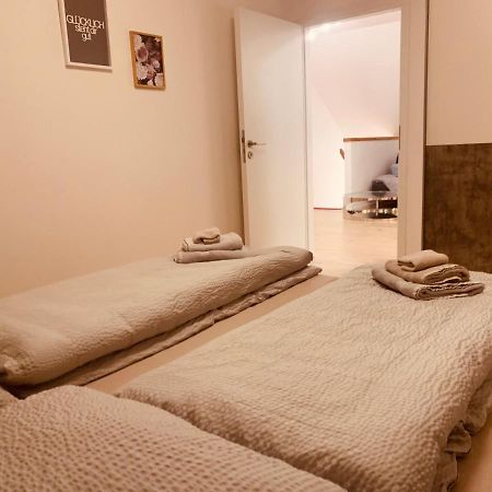 Felix Living 3, Modern & Cozy 2 Zimmer Wohnung, Netflix, Parkplatz Salzweg Eksteriør billede